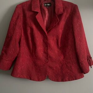 Vintage Studio I Women's Burgundy Floral Blazer size 14W with split sleeves